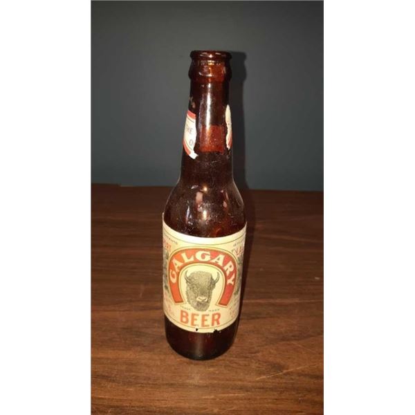 VINTAGE CALGARY BREWING COMPANY BEER BOTTLE