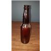 Image 5 : VINTAGE DREWRYS "STANDARD LAGER"  BEER BOTTLE FROM WINNIPEG