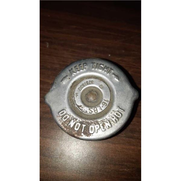 VINTAGE 2.5  RADIATOR CAP