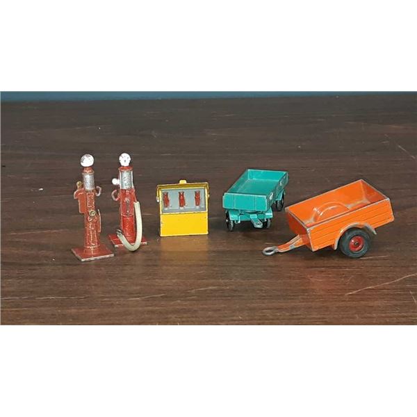 5 vintage dinky toys made in England