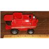 Image 6 : ERTL case 2166 diecast Harvester