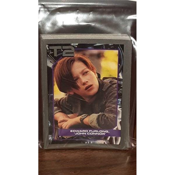 Package of 30 Terminator 2 collector trading cards