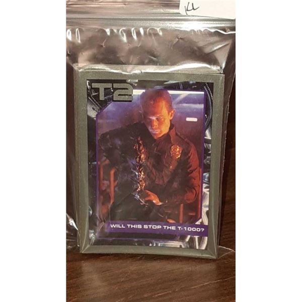 Package of 30 Terminator 2 collector trading cards