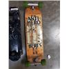 Image 2 : 3 SKATEBOARDS