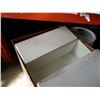 Image 2 : BOX OF PLASTIC BINS