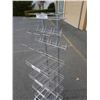 Image 2 : 5.5 foot wire display rack