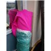 Image 2 : 5 foot roll of pink fabric