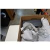 Image 3 : 2 BOXES OF PLATTERS, GLASSES, GLASS BOWLS