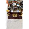 Image 2 : CHINESE JEWELRY BOX