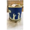 Image 3 : WEDGEWOOD LIDDED JAR 5 INCH DIAMETER APPROX 6 INCHES TALL ON STAND