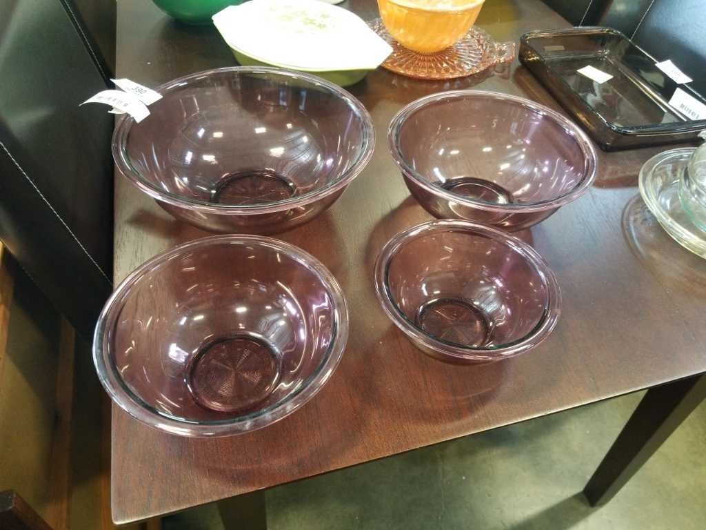 PURPLE PYREX 4 PIECE MIXING BOWL SET