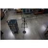 Image 3 : METAL BIN, TOILET ROLL STAND AND TOWEL RACK