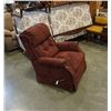 Image 1 : UPHOLSTERED RECLINER