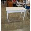 Image 1 : WHITE GLASSTOP DESK