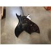 Image 3 : BLACK ELECTRIC GUITAR