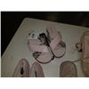 Image 2 : 4 pairs of as new ladies size 7 footwear
