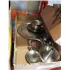 Image 2 : 2 boxes of pewter items