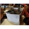 Image 1 : BOX OF ESTATE GOODS