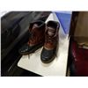 Image 2 : KAMIK SIZE 7 RUBBER BOOTS AND THINSULATE SIZE 7 BOOTS