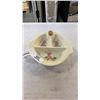 Image 2 : BUNNYKINS BOWL AND BO PEEP HOT WATER HEATED BOWL