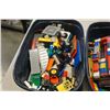 Image 2 : 2 SMALL BINS OF LEGO