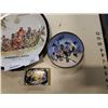 Image 3 : eastern plate, bowl and case