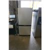 Image 1 : SAMSUNG STAINLESS REFRIGERATOR WITH BOTTOM FREEZER - WORKING 31 INCHES
