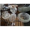 Image 2 : LOT OF CRYSTAL AND GLASSWARE, SERVING PIECES, MCM GLASSES