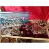 Image 2 : LOT OF JEWELRY AND JEWELRY BOXES
