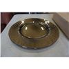 Image 2 : 4 BOMBAY PEWTER CHARGER PLATES AND COPPER VASE