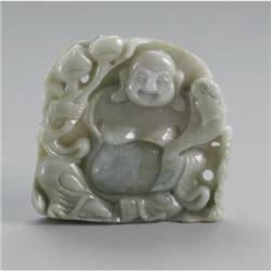 CHINESE CARVED HARDSTONE OF A SEATED BUDAI