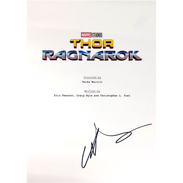 Chris Hemsworth Autograph Signed Thor Ragnarok Script Cover