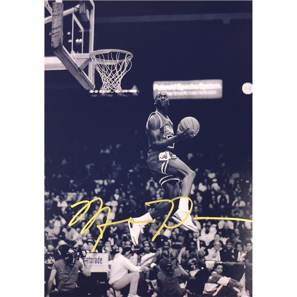 Michael Jordan Signed Photo