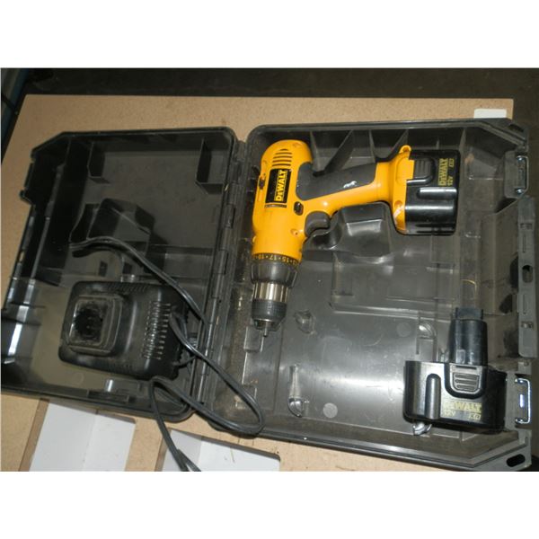 Dewalt 12 Volt Drill Kit