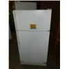 Image 1 : Moffat White Fridge