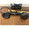 Image 4 : VINTAGE WALL TELEPHONE