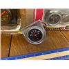 Image 4 : LOT OF UNUSED DASH GAUGES