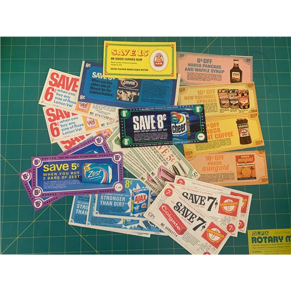 LOT OF VINTAGE ADVERTISING COUPONS
