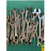 Image 4 : LOT OF WRENCHES