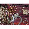 Image 1 : MISC JEWELRY LOT VINTAGE ESTATE COSTUME ETC