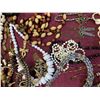 Image 6 : MISC JEWELRY LOT VINTAGE ESTATE COSTUME ETC