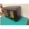 Image 3 : ANTIQUE PHILCO BATTERY OP RADIO