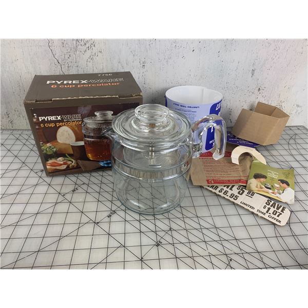 VINTAGE PYREX 6 CUP COFFEE PERCOLATOR WITH BOX