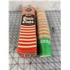 Image 3 : VINTAGE SLEEVE OF COLOURED DIXIE CUPS