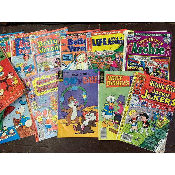 LOT OF 20 VARIOUS COMIC BOOKS ARCHIE WALT DISNEY ETC