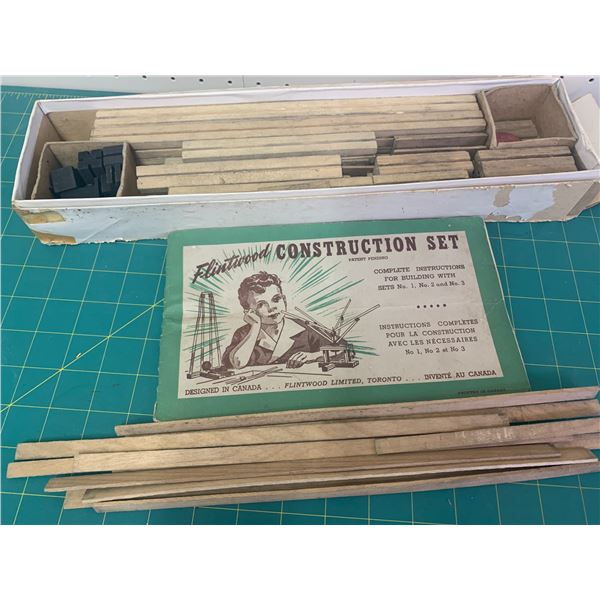 VINTAGE FLINTWOOD TOY WOODEN CONSTRUCTION PIECES AND INSTRUCTIONS
