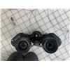 Image 6 : LOT OF BINOCULARS