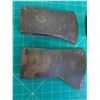 Image 2 : LOT OF 4 OLD AXE HEADS