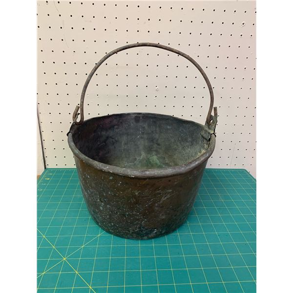 ANTIQUE COPPER FUR TRADE POT