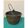 Image 3 : ANTIQUE COPPER FUR TRADE POT